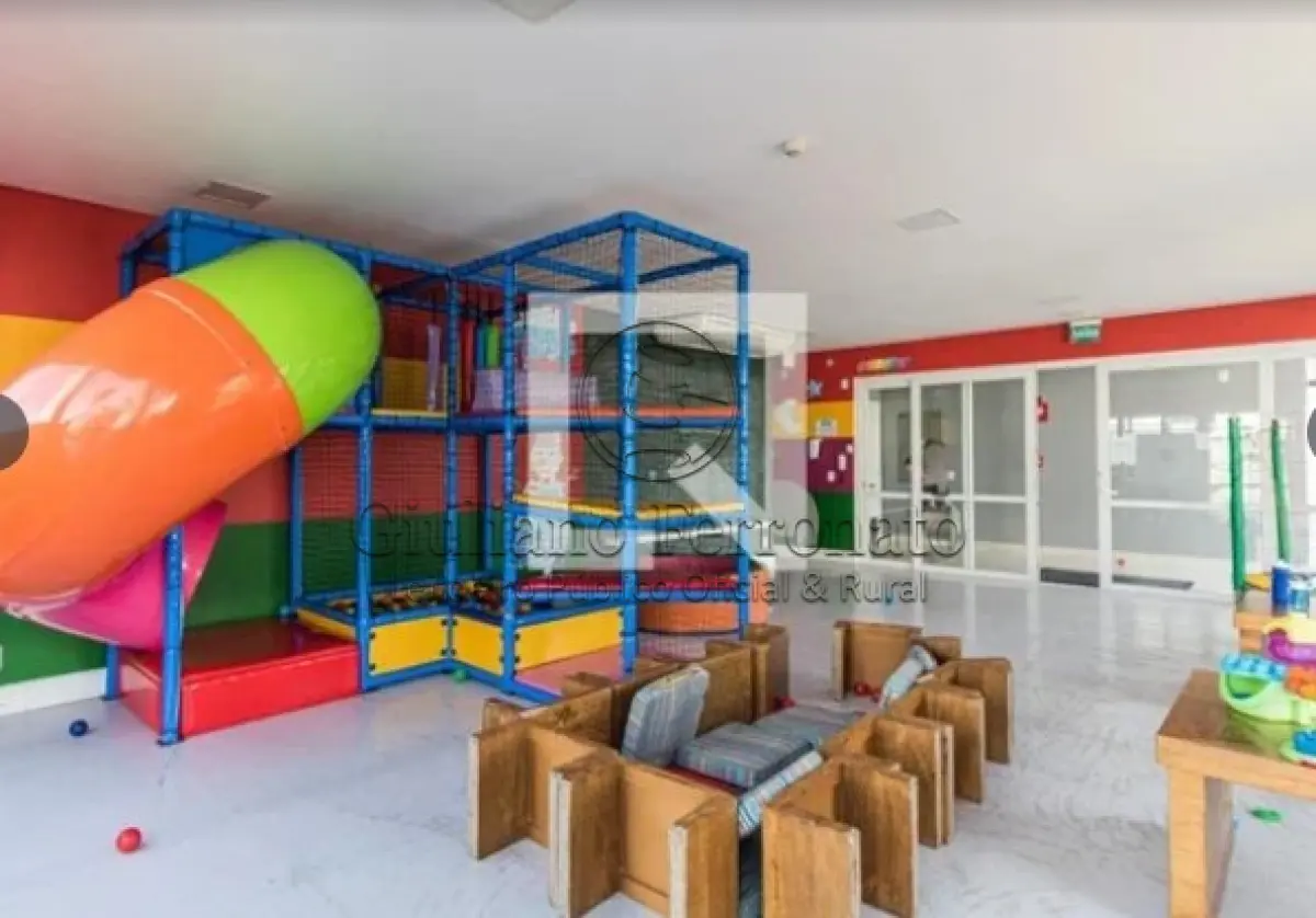 LOTE 907 - Leilão de casa em condomínio fechado em Porto Alegre/RS