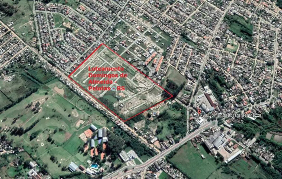 LOTE 908 - Leilão de terreno urbano com benfeitorias na cidade de Pelotas/RS