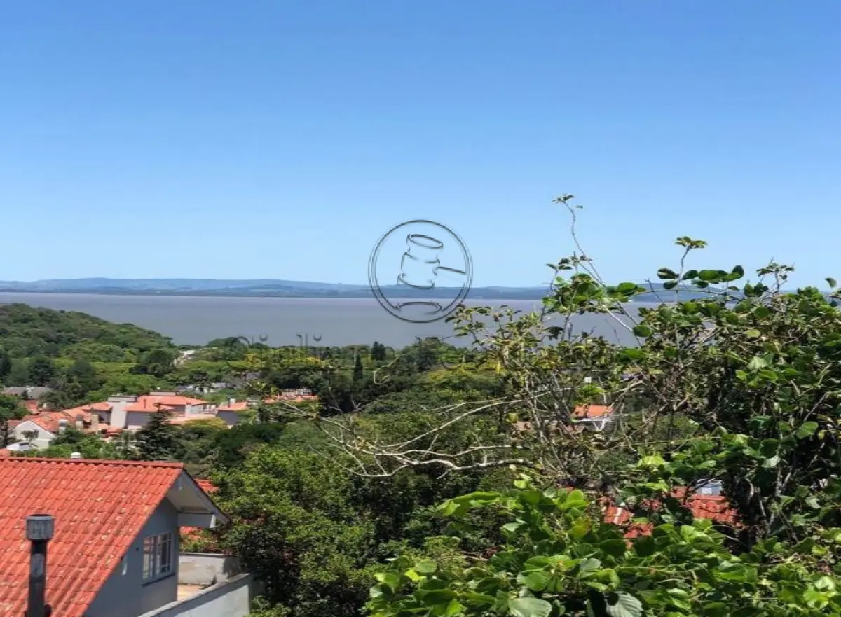 LOTE 891 - Oportunidade Única para retrofit em Condomínio fechado em Porto Alegre/RS