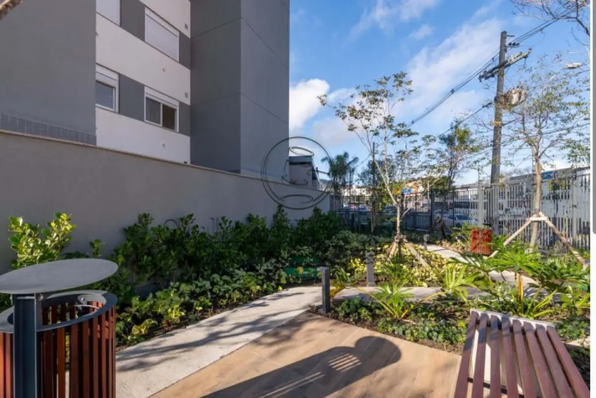 LOTE 915 - Ótima oportunidade de sair do aluguel e morar na casa própria  em cond. com toda a infraestrutura.