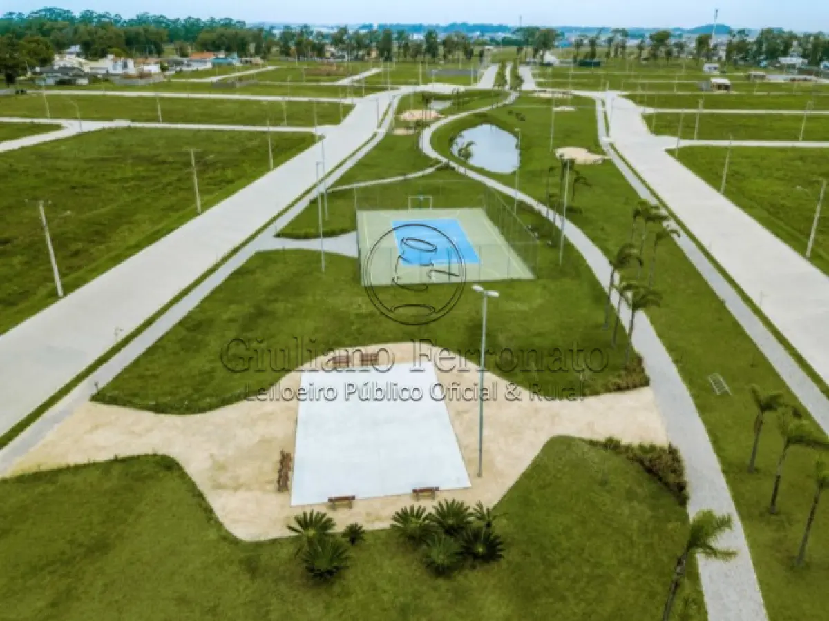 LOTE 896 - Leilão de terreno urbano em Rio Grande/RS